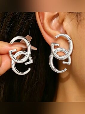 Silver G Letter Double-Link Hoop Earrings - Fashion Jewelry